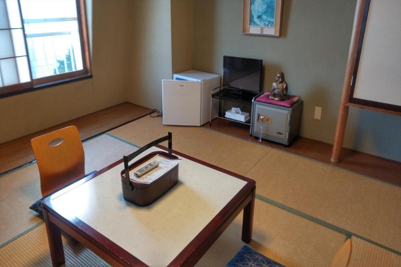 Oyo Business Hotel Azalea Gunma Kusatsu Kuszacu Kültér fotó