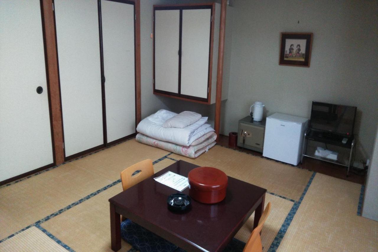 Oyo Business Hotel Azalea Gunma Kusatsu Kuszacu Kültér fotó
